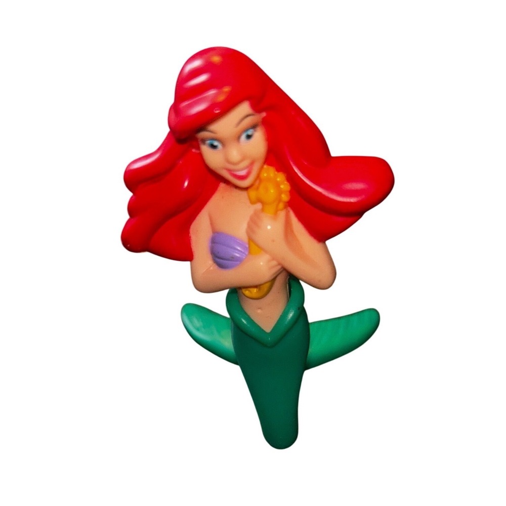 Disney The Little Mermaid Ariel PVC Figure 3 Inch Holding Seahorse McDonald's